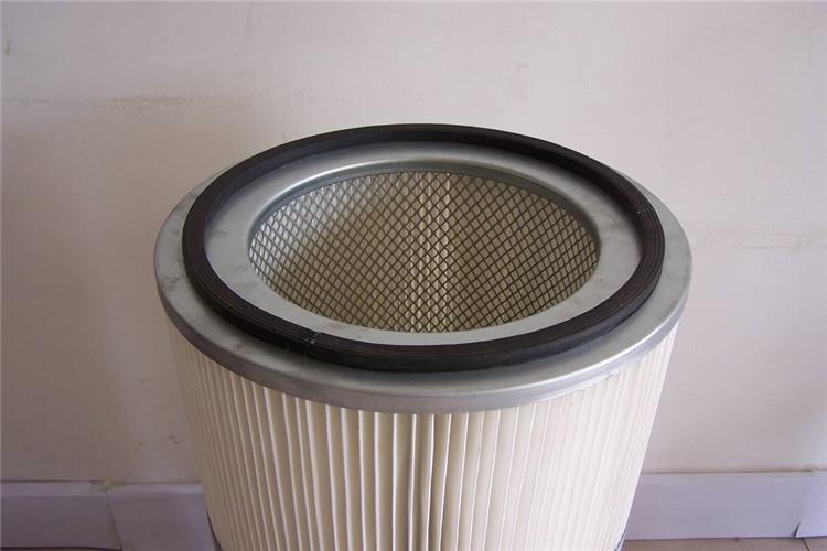 风机完美电竞·(中国)竞技平台主要是由风机,滤筒还有控制柜和箱体几大部件组合而成的,其中利用风机将粉尘吸入箱体内 风机完美电竞·(中国)竞技平台主要是由风机,滤筒还有控制柜和箱体几大部件组合而成的,其中利用风机将粉尘吸入箱体内