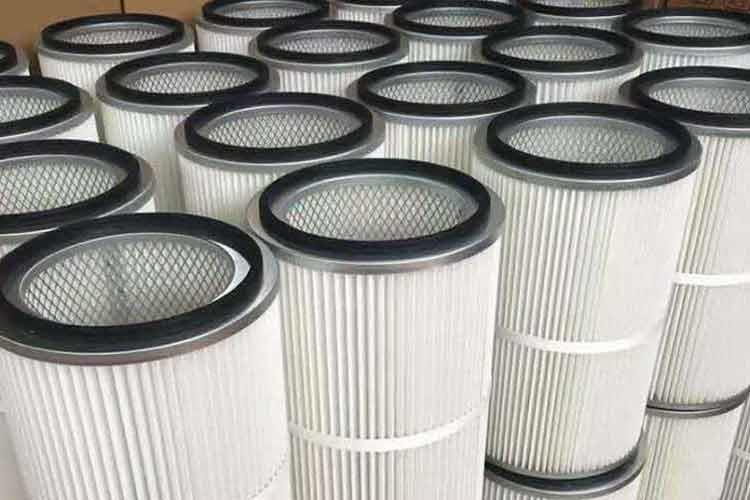 粉末回收滤芯本身的滤材质量也会影响清粉效果,相比国内滤材,进口的优质滤材脱粉更容易 粉末回收滤芯本身的滤材质量也会影响清粉效果,相比国内滤材,进口的优质滤材脱粉更容易