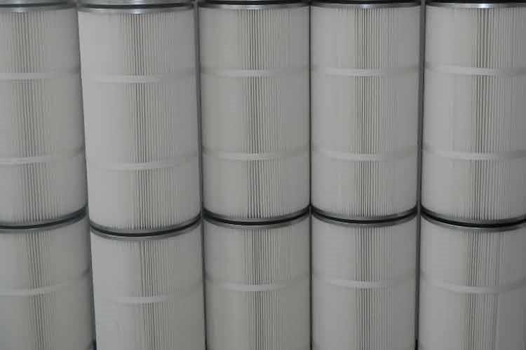 在进行除尘器造型设计时首先要决定采用何种布袋除尘器 在进行除尘器造型设计时首先要决定采用何种布袋除尘器