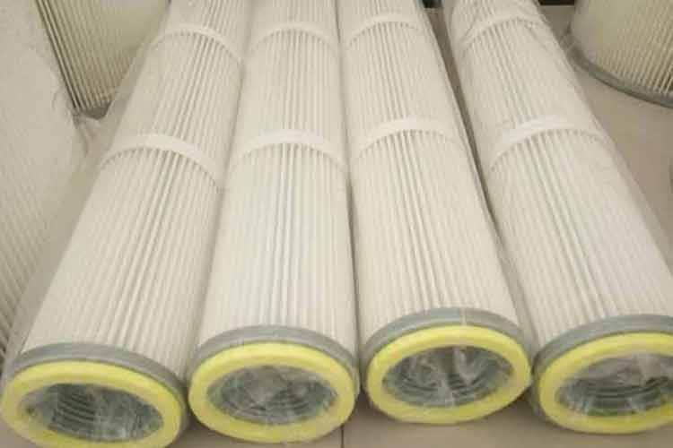 在任何情形下,均不容许高效完美电竞·(中国)竞技平台操作人员将未熄火的香烟或其它燃烧着的物品抛入粉尘控制的吸风罩或风管中 在任何情形下,均不容许高效完美电竞·(中国)竞技平台操作人员将未熄火的香烟或其它燃烧着的物品抛入粉尘控制的吸风罩或风管中